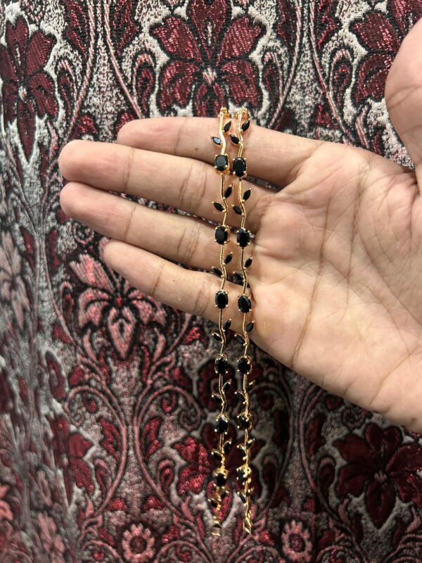 Tulip Bracelet Black and Gold